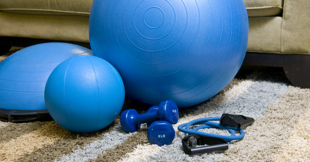 Cómo hacer ejercicio en casa en 3 fases